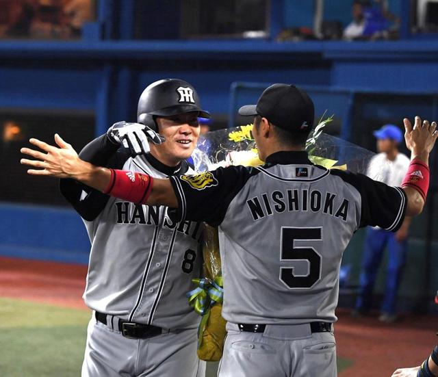 美品】阪神タイガース 福留孝介選手 ビックリマンシール2018 美品