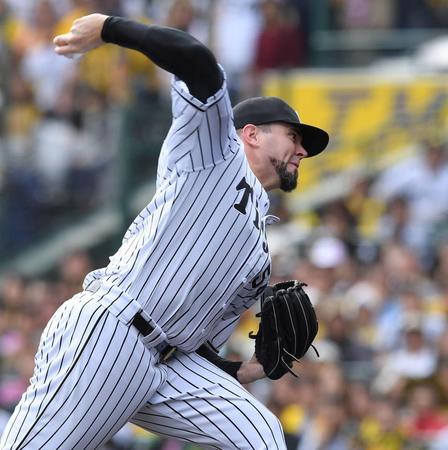 力投する阪神　ランディ・メッセンジャー＝甲子園（撮影・飯室逸平）