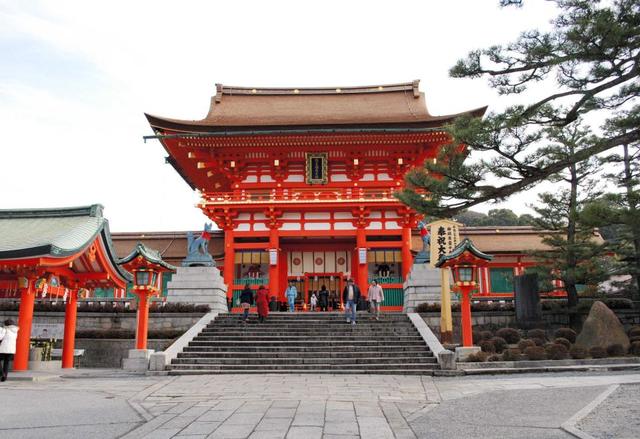 ３３年ぶり日本一へパワースポット巡り　阪神球団新年社員旅行でＶ祈願や！