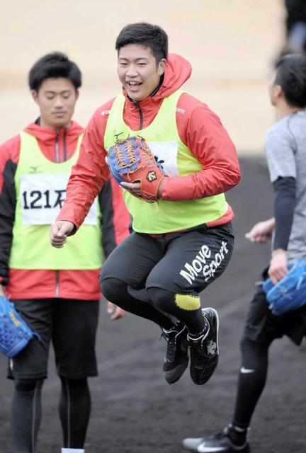 高卒ドラ6牧は体づくり最優先 矢野2軍監督“ゆったり春季C”方針明かす