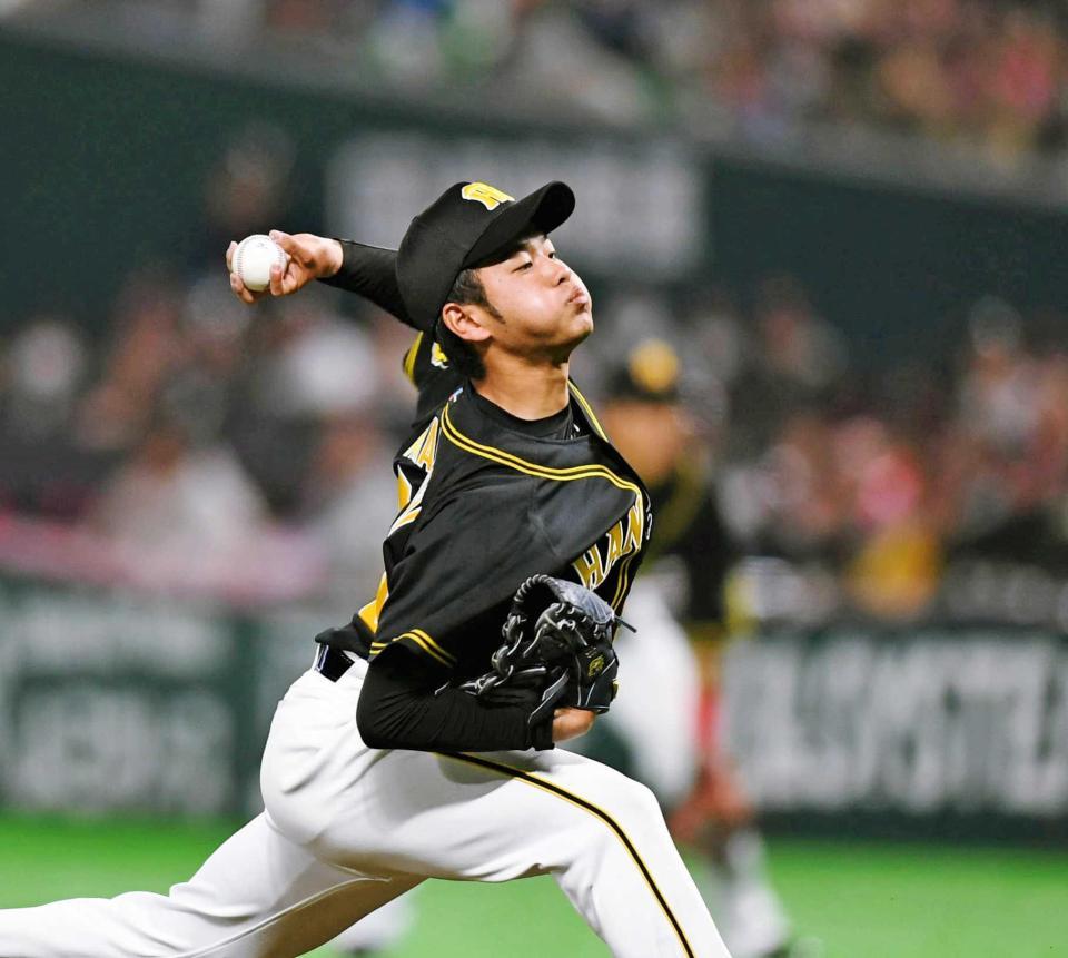 　４回、ソフトバンク打線を相手に力投する高橋遥