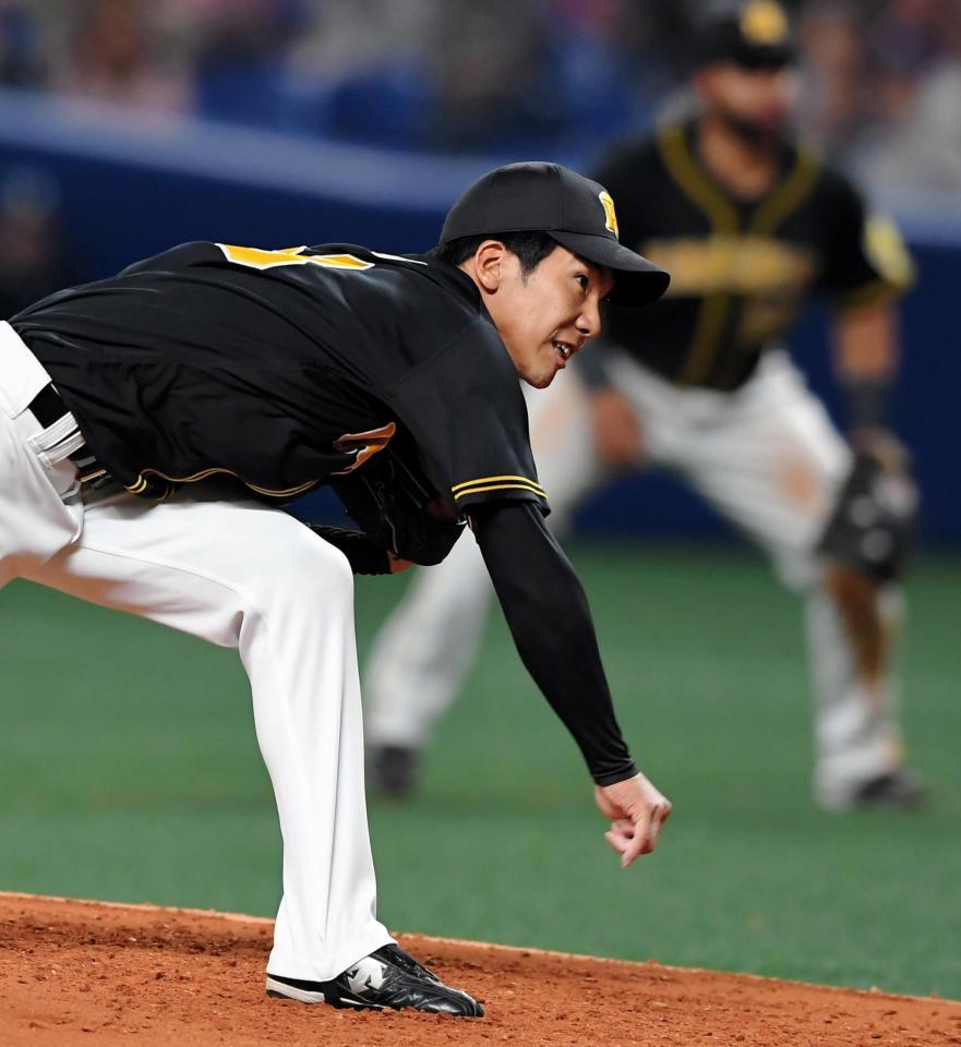 力投する阪神・小野泰己＝ナゴヤドーム（撮影・高部洋祐）