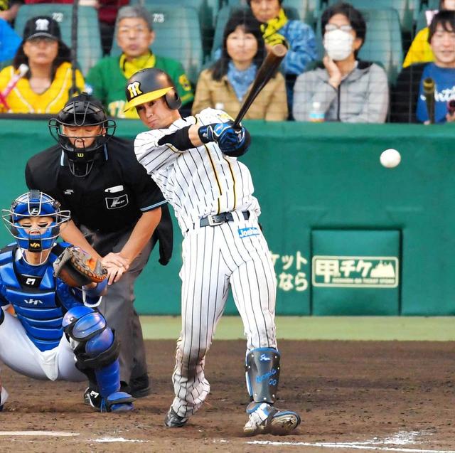 上本、3戦連続猛打賞 虎14年マートン以来 打率・422に上昇