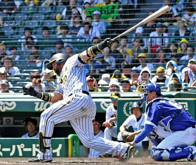 ロサリオ、昇格準備ＯＫ　３戦連続マルチ！矢野２軍監督ゴーサインも金本監督は慎重