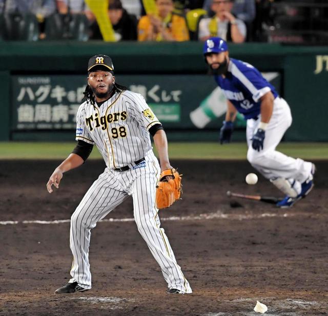 阪神、九回逆転負け 守護神ドリスがリード守れず メッセも危険球退場