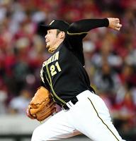 力投する阪神・岩田稔＝マツダスタジアム（撮影・飯室逸平）