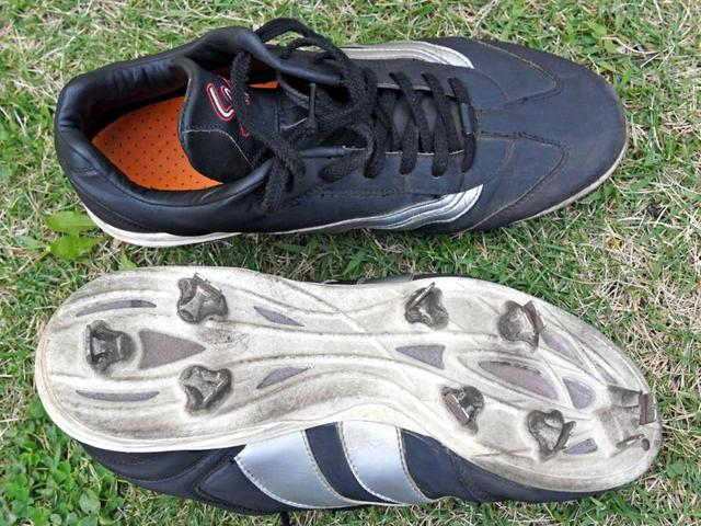 植田、新スパイクで“軽々と”盗塁増や 新相棒は約30グラムの軽量に