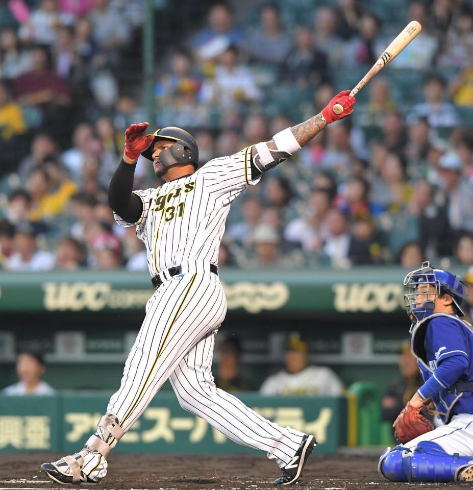 ２回、同点２ランを放つマルテ