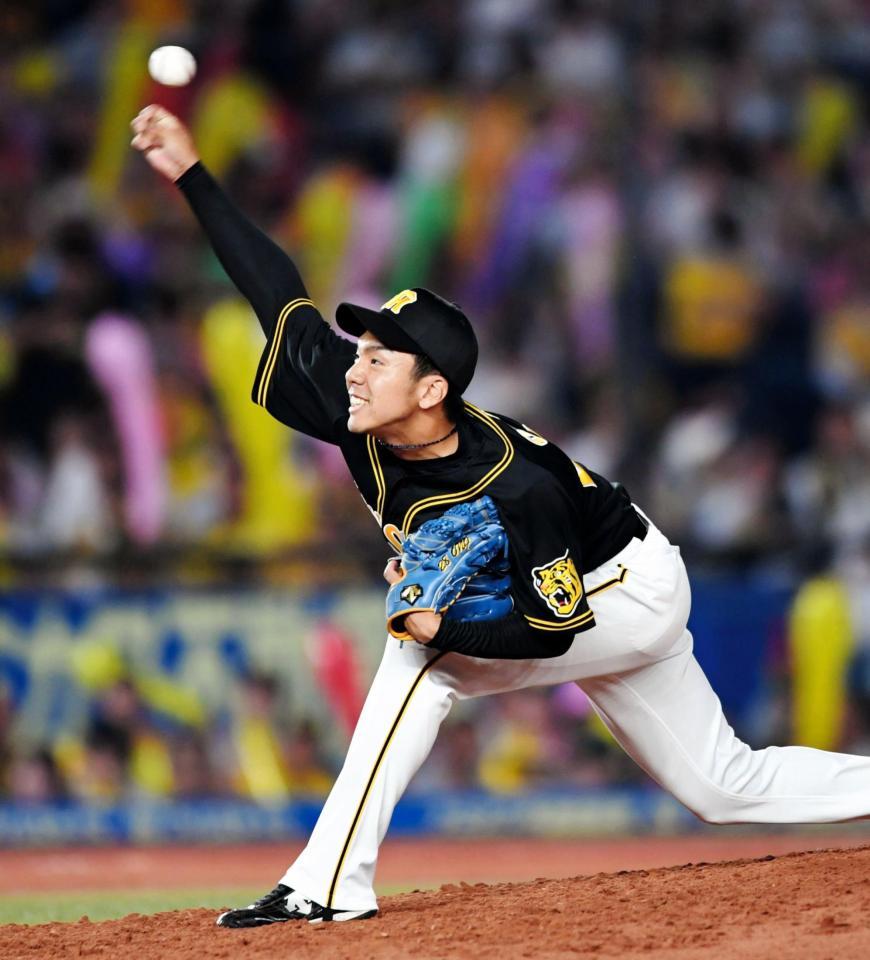 ６回、２番手で登板し力投する小野（撮影・棚橋慶太）