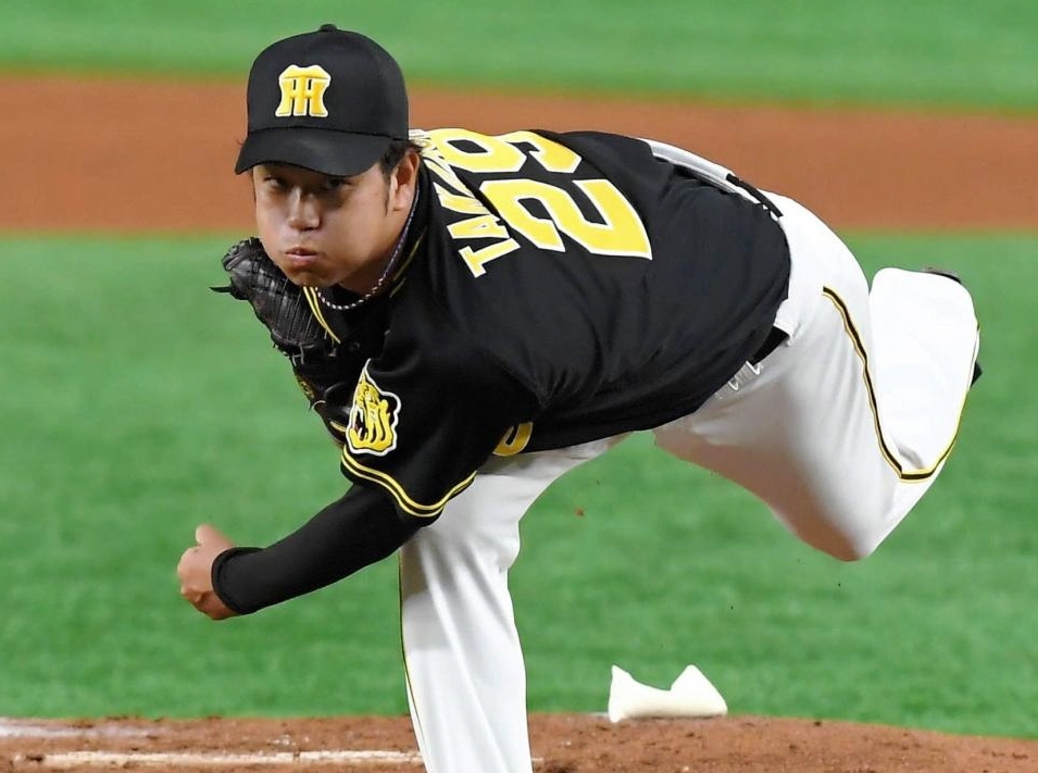 　力投する高橋遥（撮影・高部洋祐）