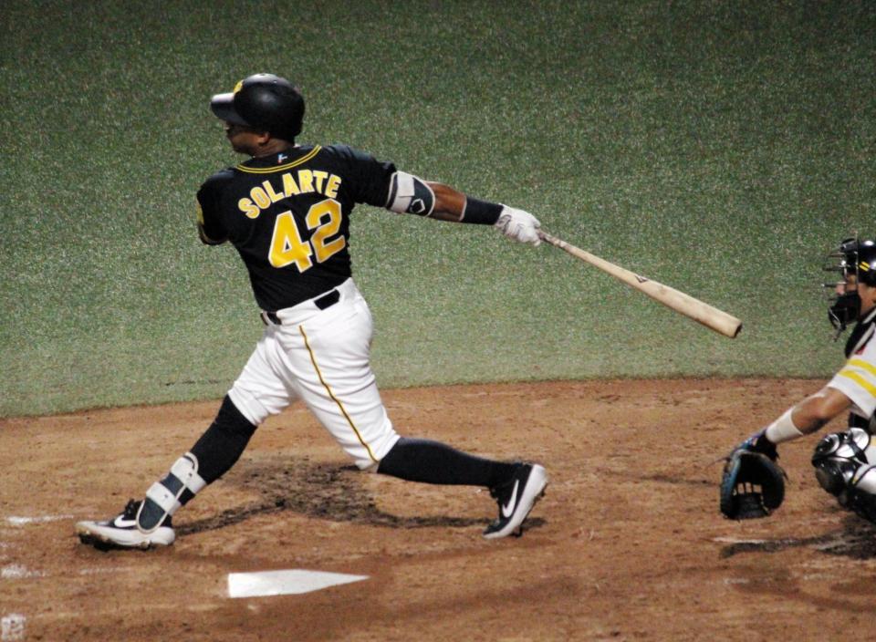 　「３番・ＤＨ」で出場したソラーテ