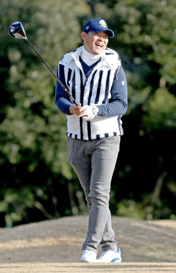 　「山崎武司チャリティーゴルフコンペ」に参加し、ラウンドを楽しむ福留