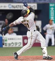 ３回、２ランを放つマルテ（撮影・北村雅宏）