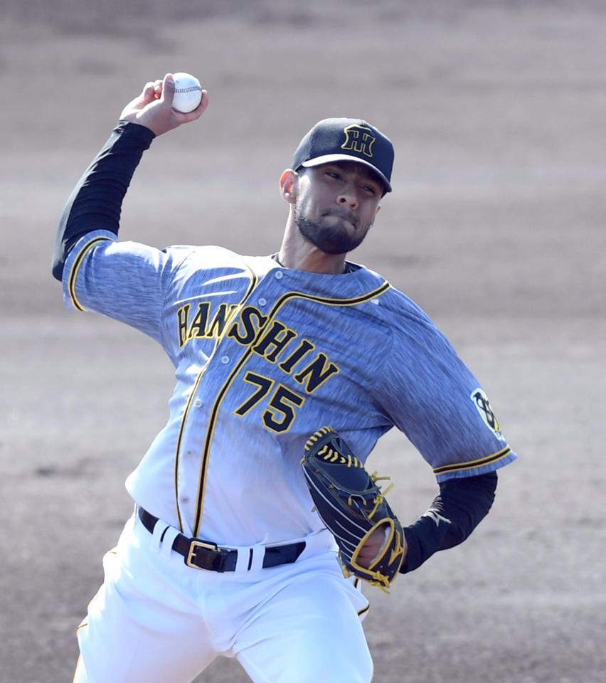 　６回から登板し好投を見せたスアレス（撮影・山口登）