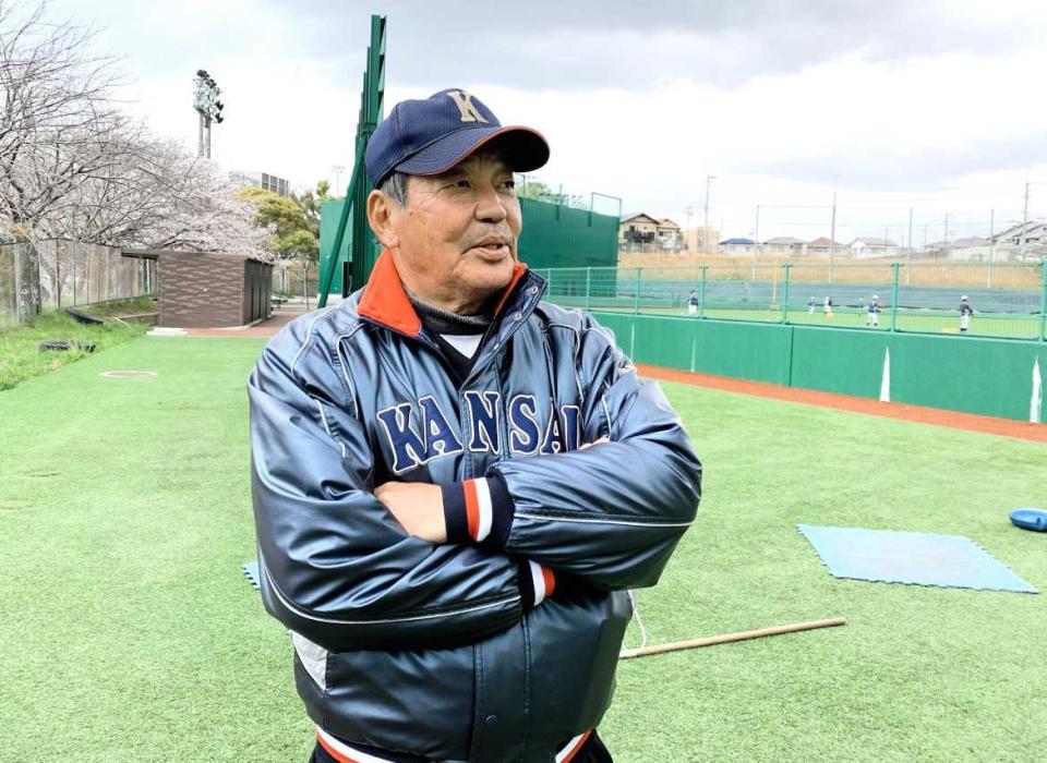 　母校・関大野球部でアドバイザリースタッフを務める山口高志氏