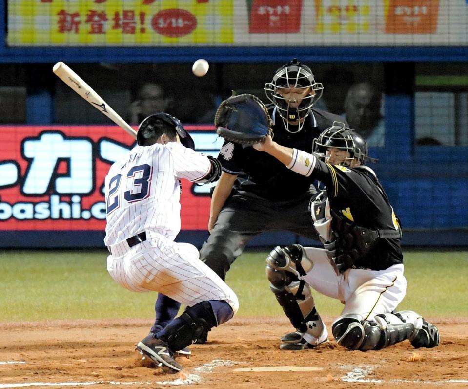 　青木に対して４つの死球を与えた１９年の阪神投手陣