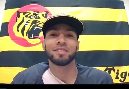 練習を終え、オンライン取材に応じるスアレス