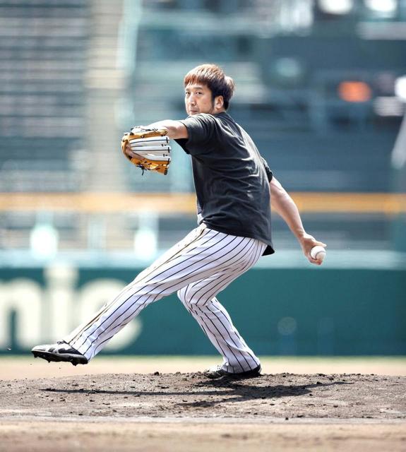 阪神・球児　甲子園マウンドで熱投３０球　センバツ球児の思いも込めて！