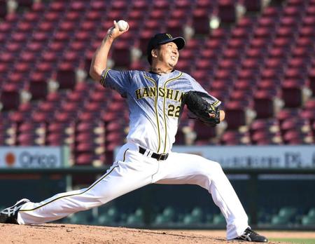 　９回を無失点に抑える藤川（撮影・田中太一）