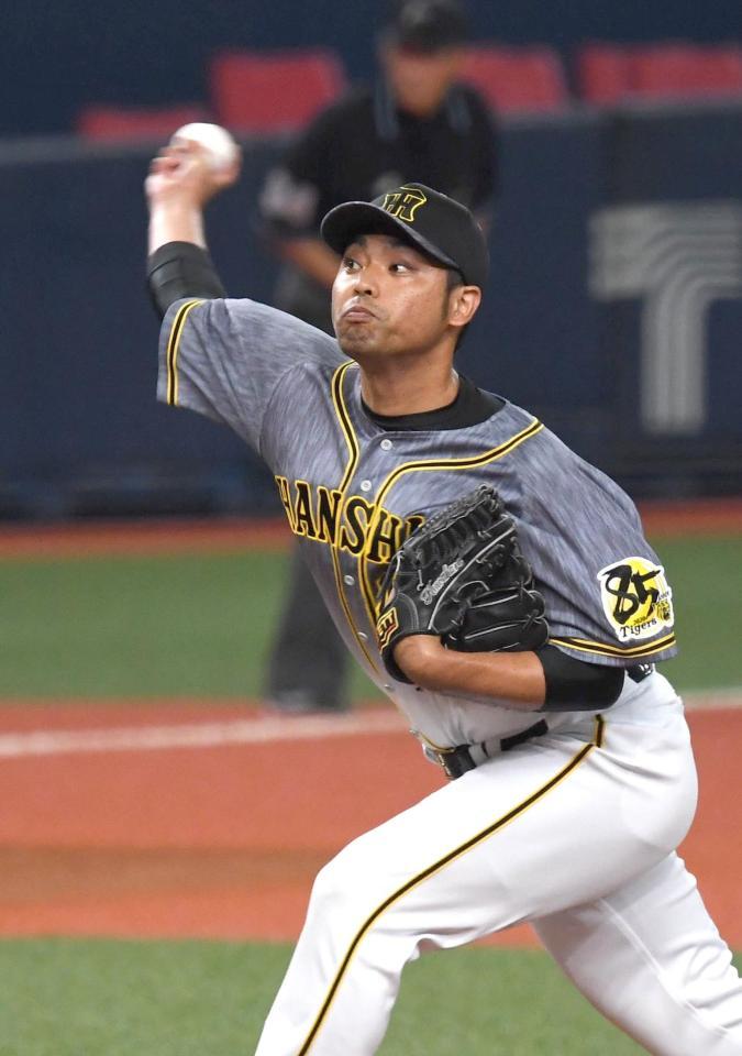 ６回から登板する阪神・桑原謙太朗＝京セラドーム大阪（撮影・北村雅宏）