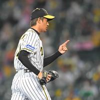 　５回、京田を三振に仕留めピンチを切り抜ける能見