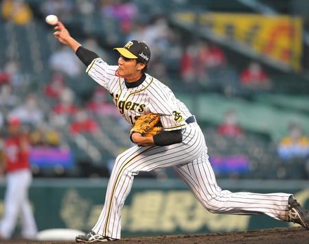　先発し力投する藤浪（撮影・田中太一）