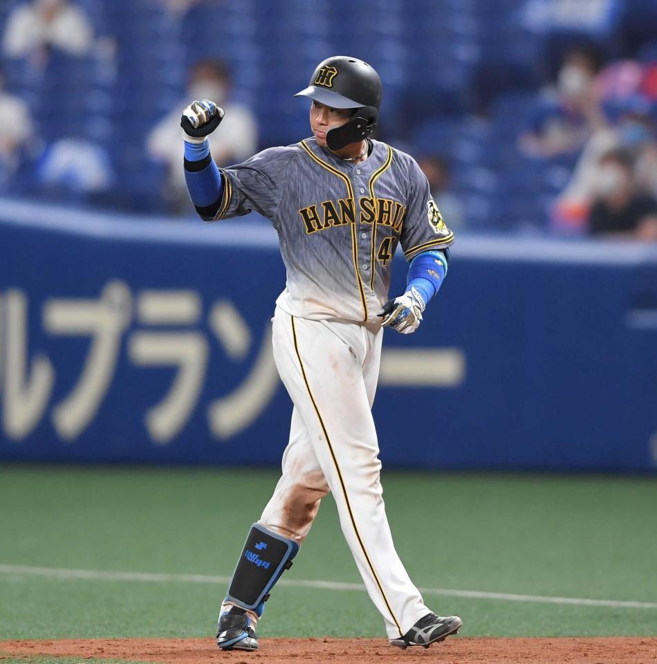 阪神タイガース 梅野選手 ホームユニフォーム - 野球