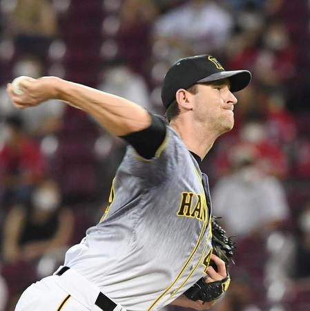 ８回、力投する阪神・ガンケル＝マツダスタジアム（撮影・飯室逸平）