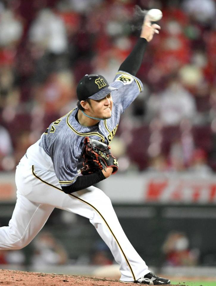 　９回、力投する岩貞（撮影・飯室逸平）