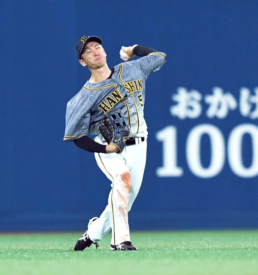 阪神 近本 刺した 矢野監督の ゲキ に発奮 好返球で前夜のミス取り返した 阪神タイガース デイリースポーツ Online 阪神 近本 刺した 矢野監督の ゲキ に発奮 好返球で前夜のミス取り返した 阪神タイガース デイリースポーツ Online