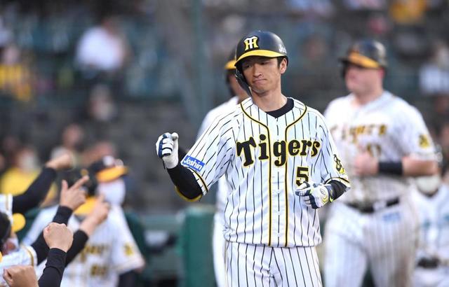 阪神・矢野監督、２年連続１００安打の近本に「もっと上を目指して欲しい」