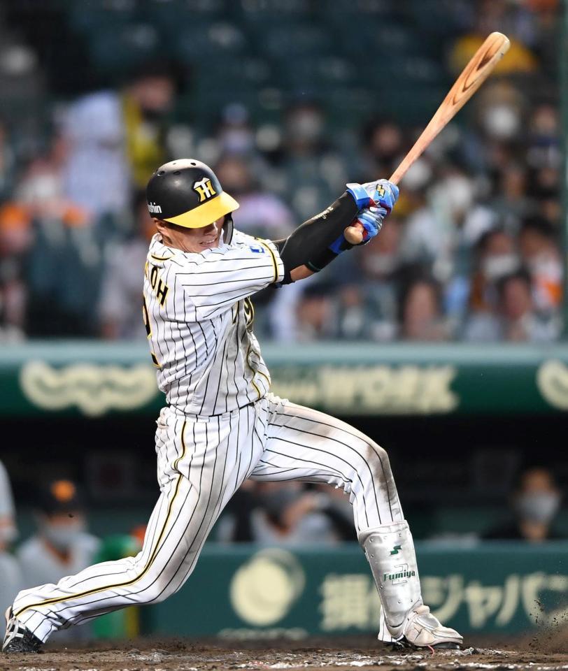 　９回、猛打賞となる左前打を放つ北條