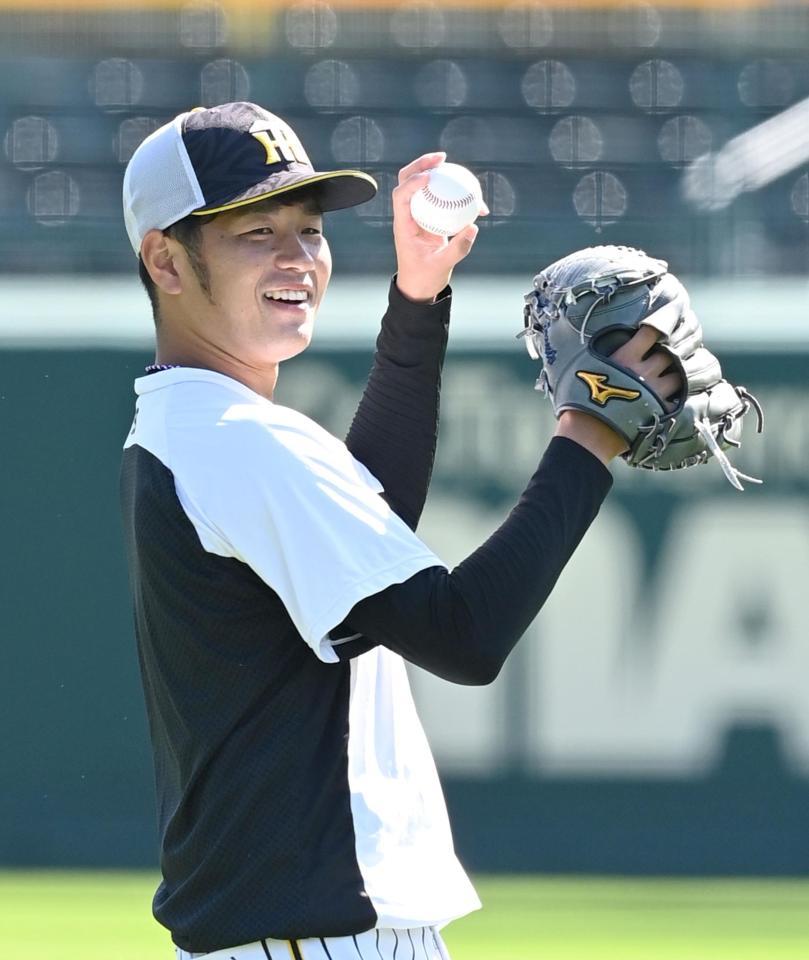 　中日戦へ向け調整する高橋（撮影・飯室逸平）