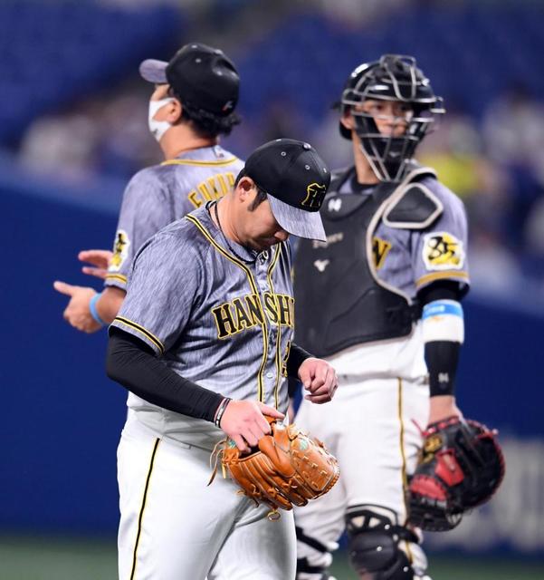 阪神・岩田が四回途中で降板　２番手・岩貞は大島に適時二塁打浴びる