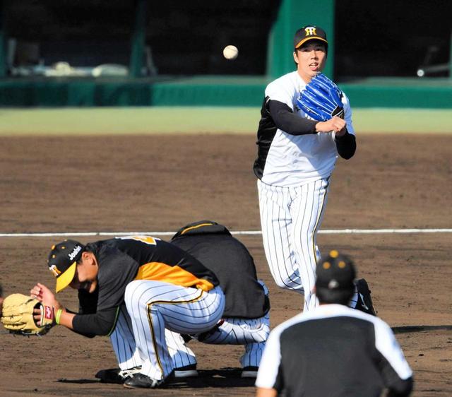 阪神・青柳　ワンバン送球継続「苦手な子の参考に」野球少年に夢を