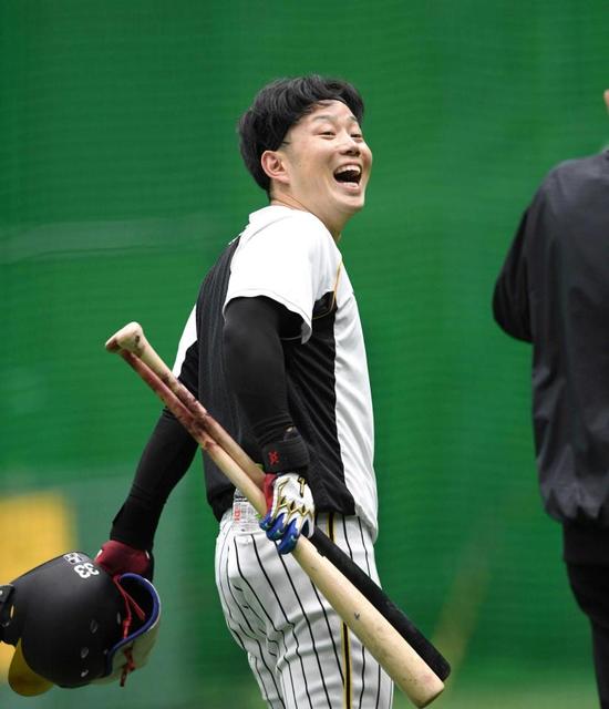 打撃練習再開の阪神・糸原　来季は全快で全開や「率先して引っ張っていきたい」