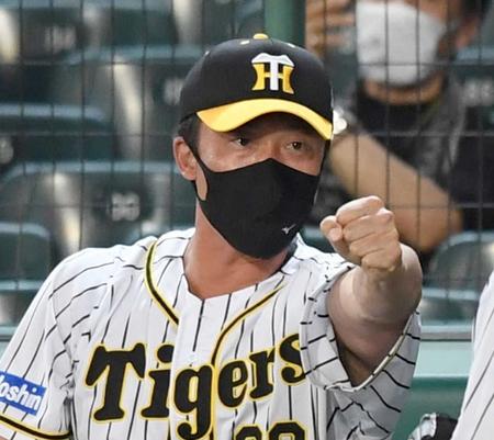 阪神・新井良太コーチ