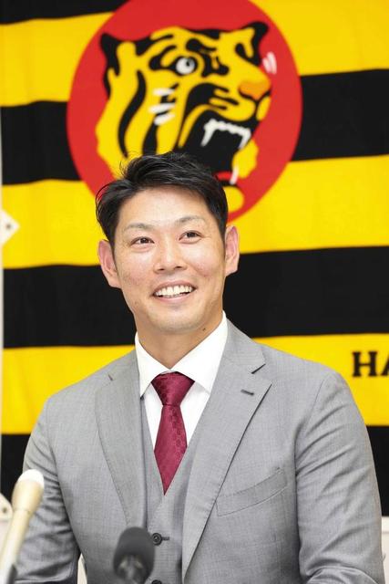 阪神・原口3大公約 がん復帰3年目の来季「100試合出場、甲子園お立ち台、優勝」