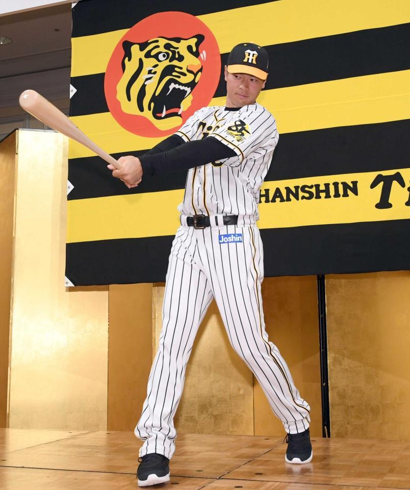 　阪神ドラフト１位の佐藤輝