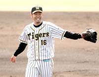 　４イニングを無失点で抑えた西勇（代表撮影）