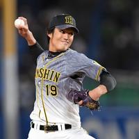 　先発し力投する藤浪