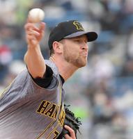 　先発し、力投するガンケル（撮影・田中太一）