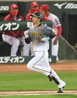 　３回、凡打に倒れる近本