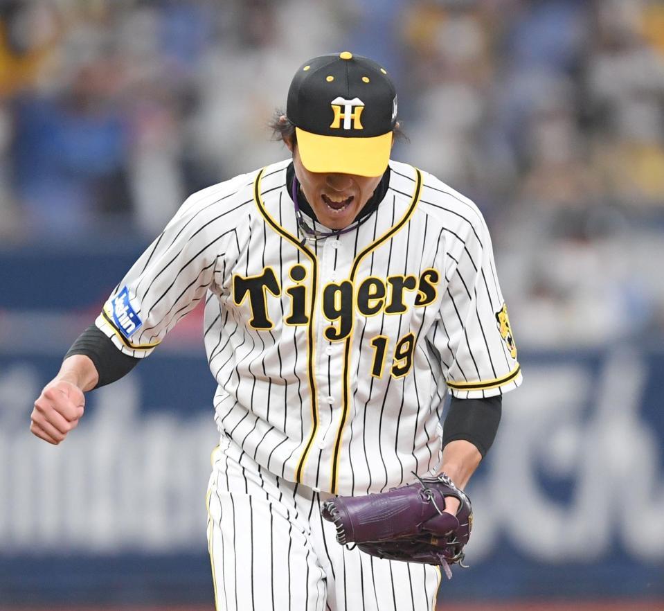 ５回、中日・平田を三振に仕留め雄叫びをあげる阪神・藤浪＝京セラドーム大阪（撮影・田中太一）