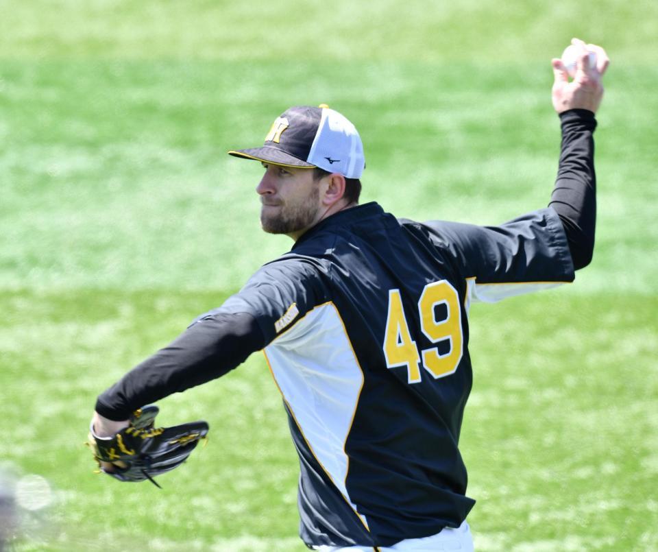 　キャッチボールで調整するガンケル（撮影・高石航平）