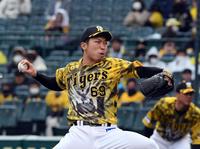 ７回、力投する石井（撮影・山口登）