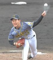 力投する及川（撮影・高部洋祐）