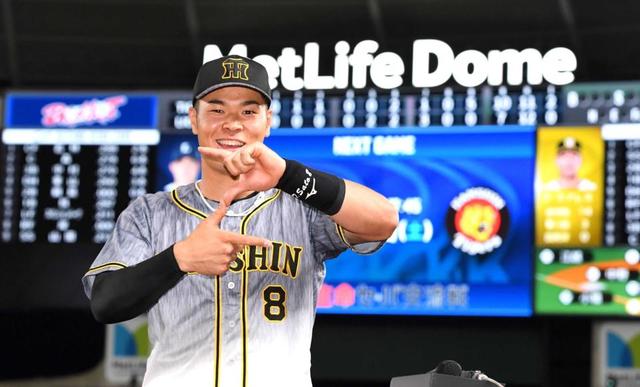佐藤輝の伝説3発 阪神監督も大興奮「生涯忘れることできへん試合の一つ」