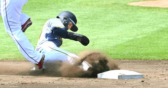 阪神・ドラ６中野　交流戦盗塁王有力！観戦父母の前で２安打２打点１盗塁
