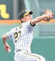 阪神先発の伊藤将＝甲子園（撮影・飯室逸平）